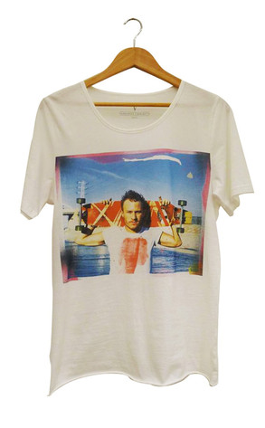 Heath Ledger charity T-shirt Heath Ledger charity T-shirt